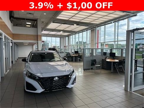 New 2025 Nissan Sentra SV w/ All-Weather Package image 32