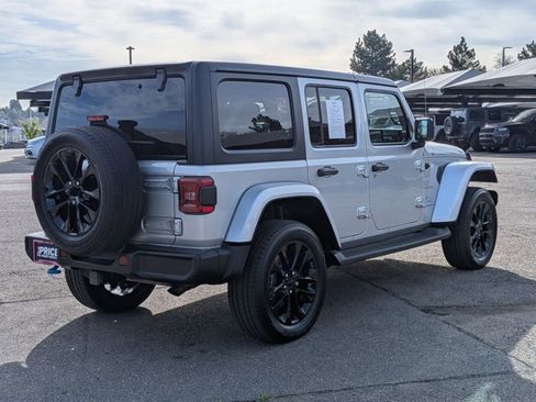 Used 2023 Jeep Wrangler Sahara w/ Cold Weather Group image 5