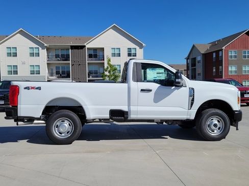 New 2026 Ford F250 XL image 2