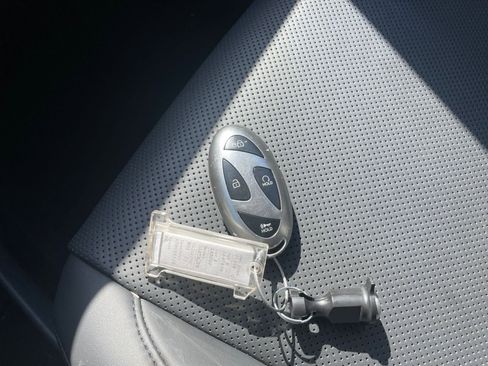 Used 2025 Hyundai Santa Fe SEL image 21