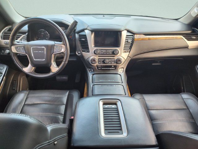 Used 2017 GMC Yukon Denali w/ Open Road Package RWD image 9