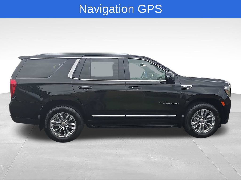 Used 2022 GMC Yukon SLT w/ SLT Luxury Package AWD/4WD image 7