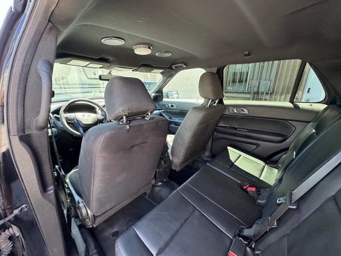 Used 2017 Ford Explorer 4WD Police Interceptor image 24
