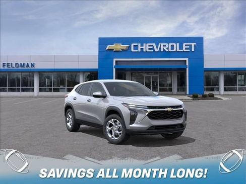 New 2026 Chevrolet Trax LS w/ LS Convenience Package FWD image 1