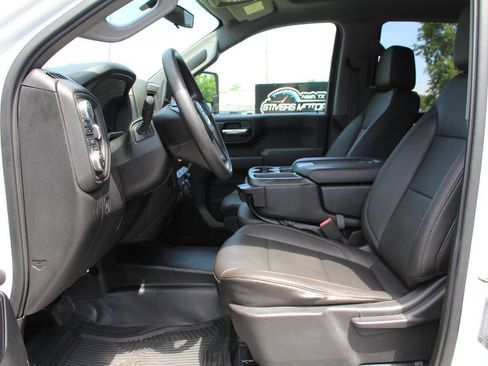 Used 2021 GMC Sierra 3500 4x4 Crew Cab w/ Convenience Package image 24