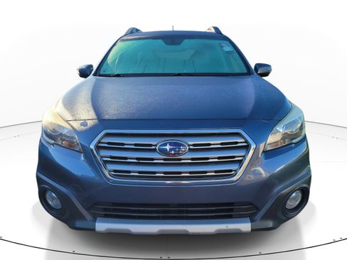 Used 2017 Subaru Outback 2.5i Limited AWD/4WD image 2