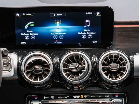 Certified 2022 Mercedes-Benz GLB 250 image 17