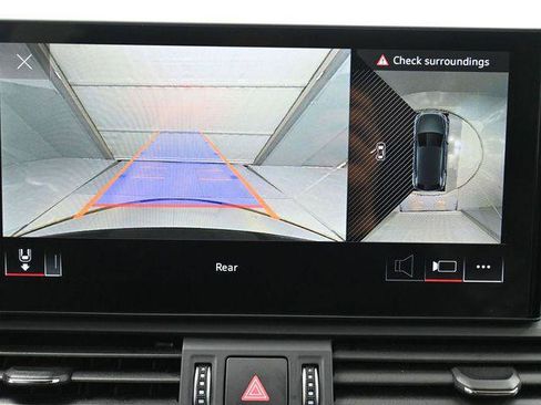 Used 2024 Audi SQ5 Premium Plus w/ Premium Plus Package image 22