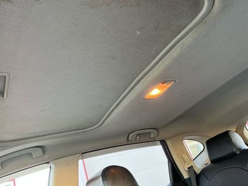 Used 2012 Nissan Rogue SL image 41