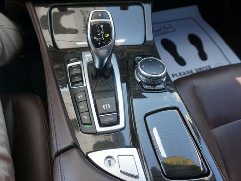 Used 2016 BMW 535i xDrive Sedan image 16