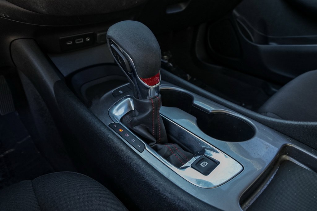 Used 2025 Chevrolet Malibu RS FWD image 31