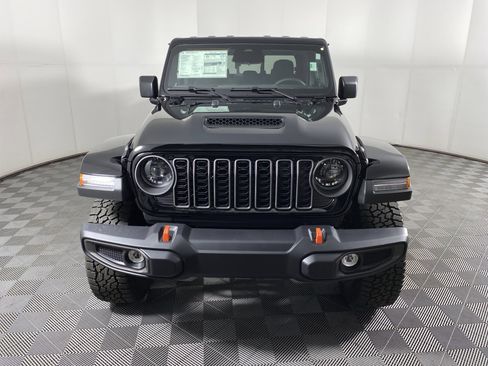 New 2026 Jeep Gladiator Mojave image 10