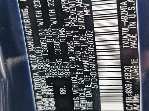 Used 2024 Toyota Highlander XLE image 22