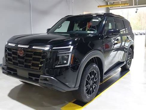 Used 2025 Nissan Armada PRO-4X AWD/4WD image 19