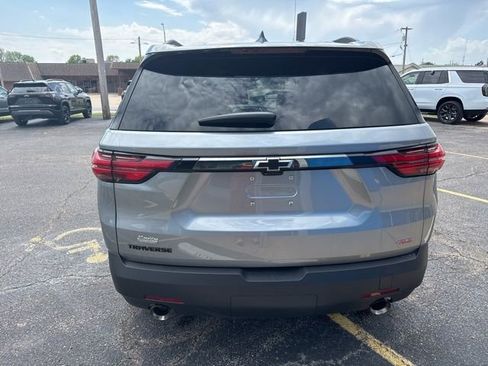 Used 2023 Chevrolet Traverse RS image 6