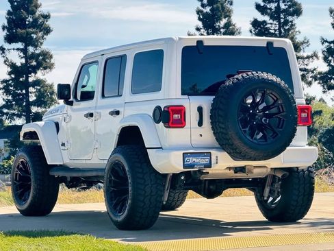 Used 2021 Jeep Wrangler Unlimited Sport AWD/4WD image 6