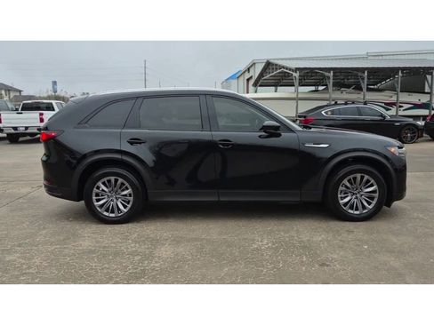 Used 2025 MAZDA CX-90 3.3 Turbo w/ Preferred Package image 9