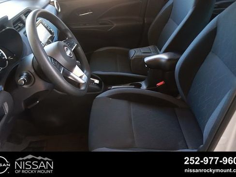 Certified 2025 Nissan Versa SV FWD image 12