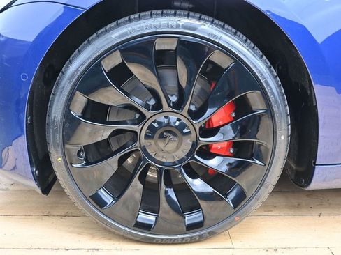 Used 2021 Tesla Model 3 Performance AWD/4WD image 10