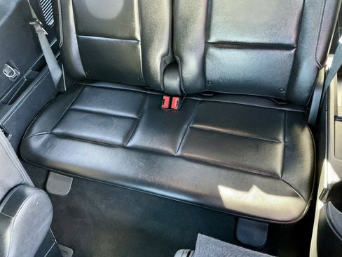 Used 2022 Ford Explorer ST w/ Equipment Group 401A image 24