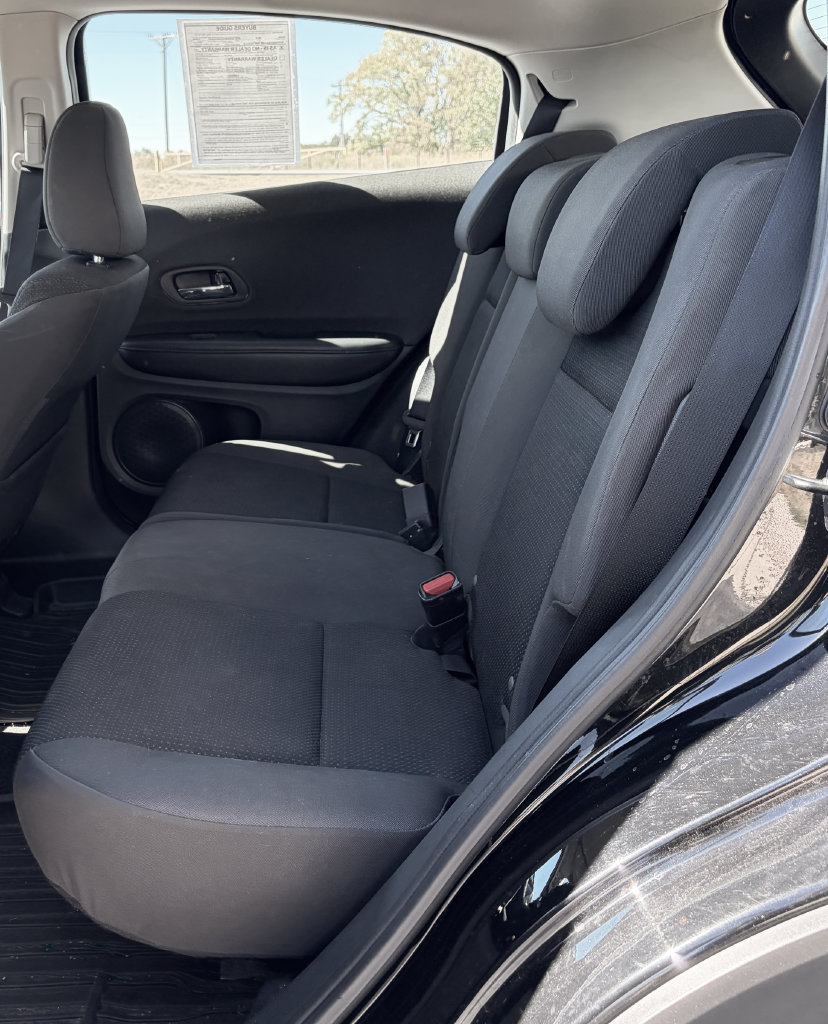 Used 2022 Honda HR-V LX image 17