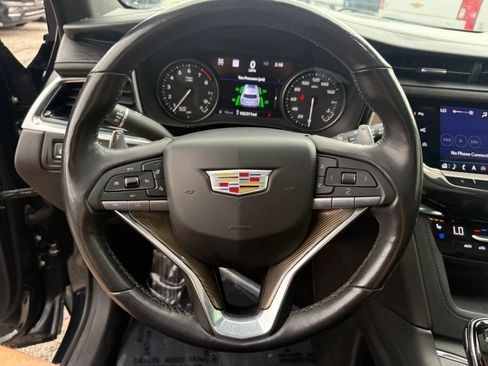 Used 2020 Cadillac XT6 Sport w/ Platinum Package AWD/4WD image 24