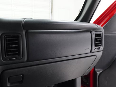 Used 2001 Chevrolet Silverado 1500 LT RWD image 18