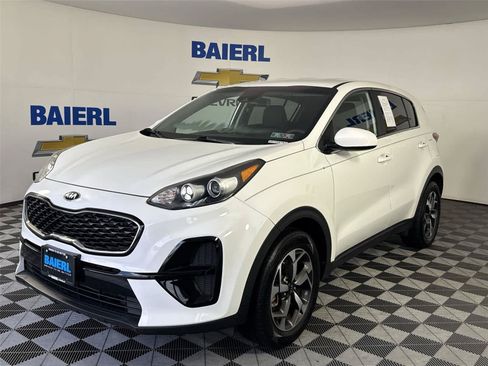 Used 2020 Kia Sportage LX FWD image 1