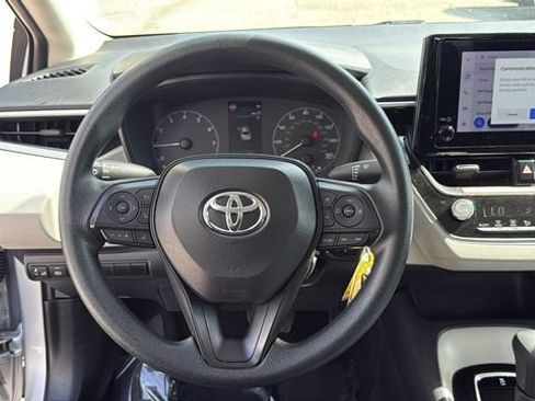 Certified 2025 Toyota Corolla LE FWD image 19
