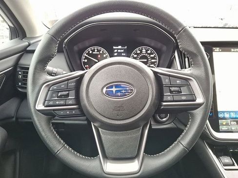 Certified 2025 Subaru Outback Premium image 22