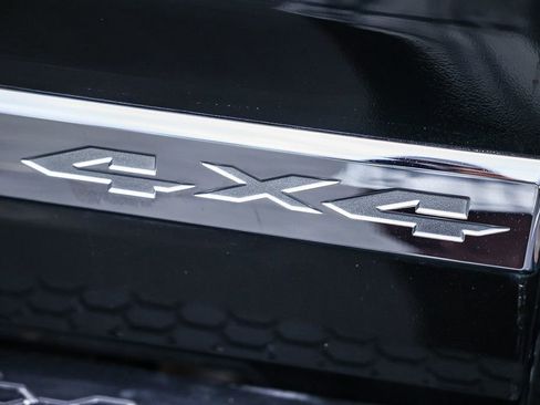 Used 2017 RAM 2500 Limited image 13