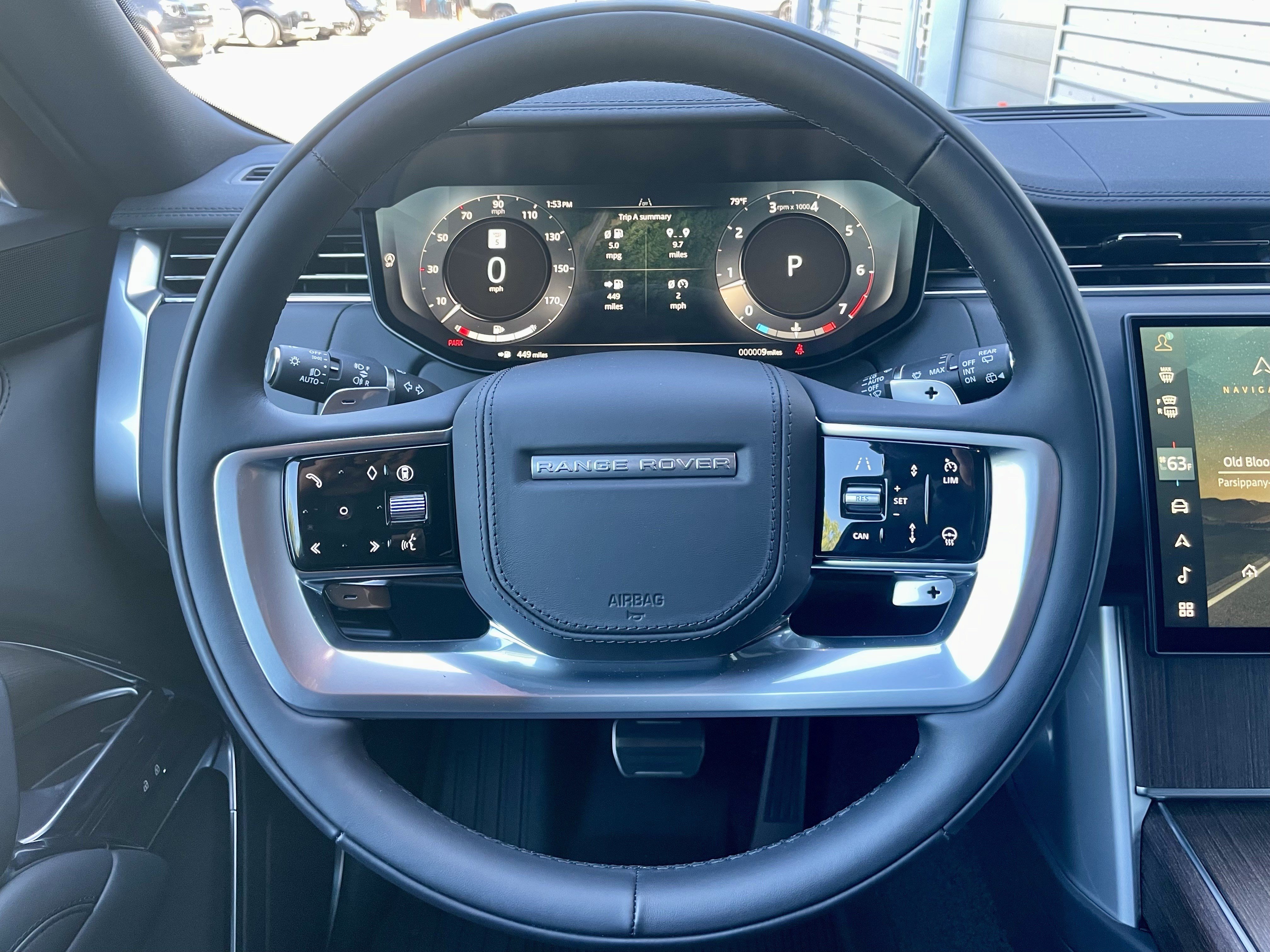 New 2027 Land Rover Range Rover Long Wheelbase SE AWD/4WD image 21