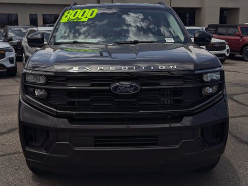 New 2026 Ford Expedition Active RWD image 6