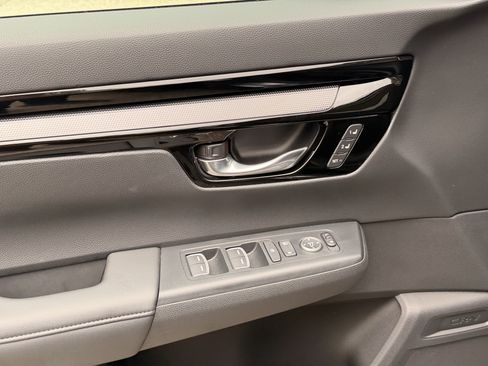 Used 2024 Honda CR-V EX-L image 13