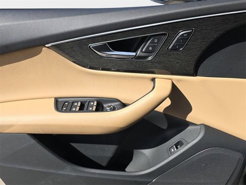 Used 2020 Audi Q7 2.0T Premium image 23