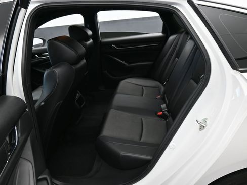 Used 2022 Honda Accord Sport image 30