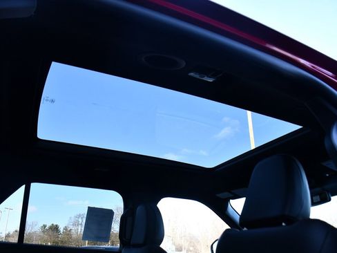 New 2026 Ford Explorer ST-Line w/ ST-Line Street Pack image 16