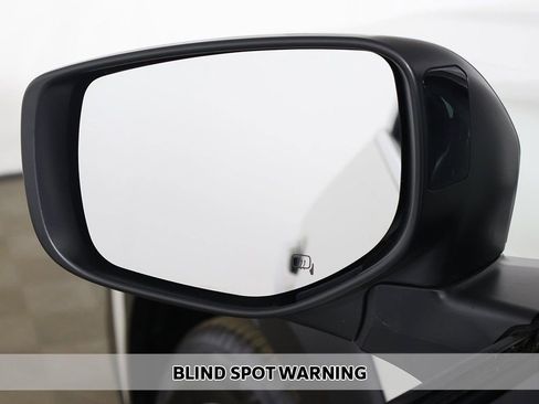 Used 2024 Subaru Outback Touring XT AWD/4WD image 6