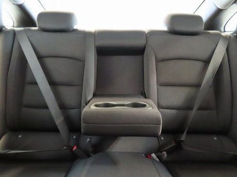 Used 2023 Chevrolet Malibu LT FWD image 28