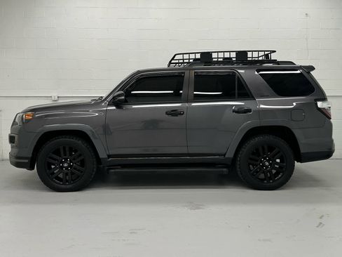 Used 2019 Toyota 4Runner Limited image 3