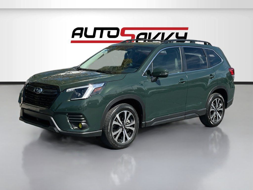 Used 2022 Subaru Forester Limited AWD/4WD image 3
