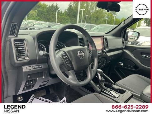 Used 2023 Nissan Frontier SV w/ Midnight Edition Package AWD/4WD image 20