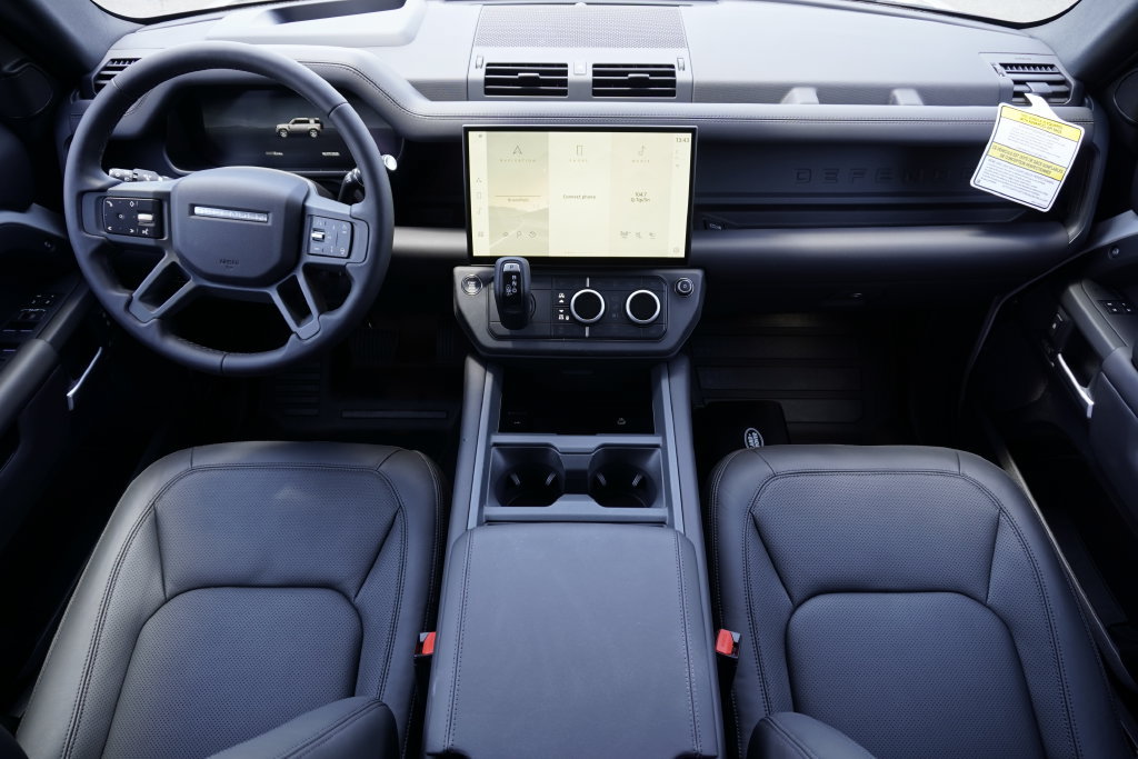 New 2026 Land Rover Defender 110 X-Dynamic SE AWD/4WD image 9