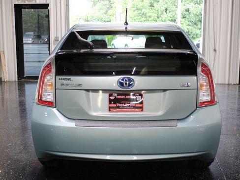 Used 2012 Toyota Prius Two FWD image 4