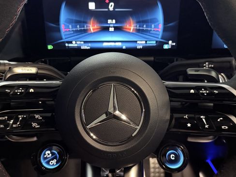 New 2025 Mercedes-Benz GLA 35 AMG 4MATIC image 23