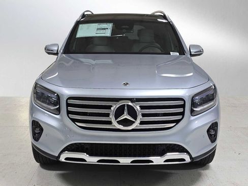 New 2026 Mercedes-Benz GLB 250 4MATIC image 8
