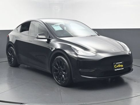 Used 2023 Tesla Model Y Long Range AWD/4WD image 2