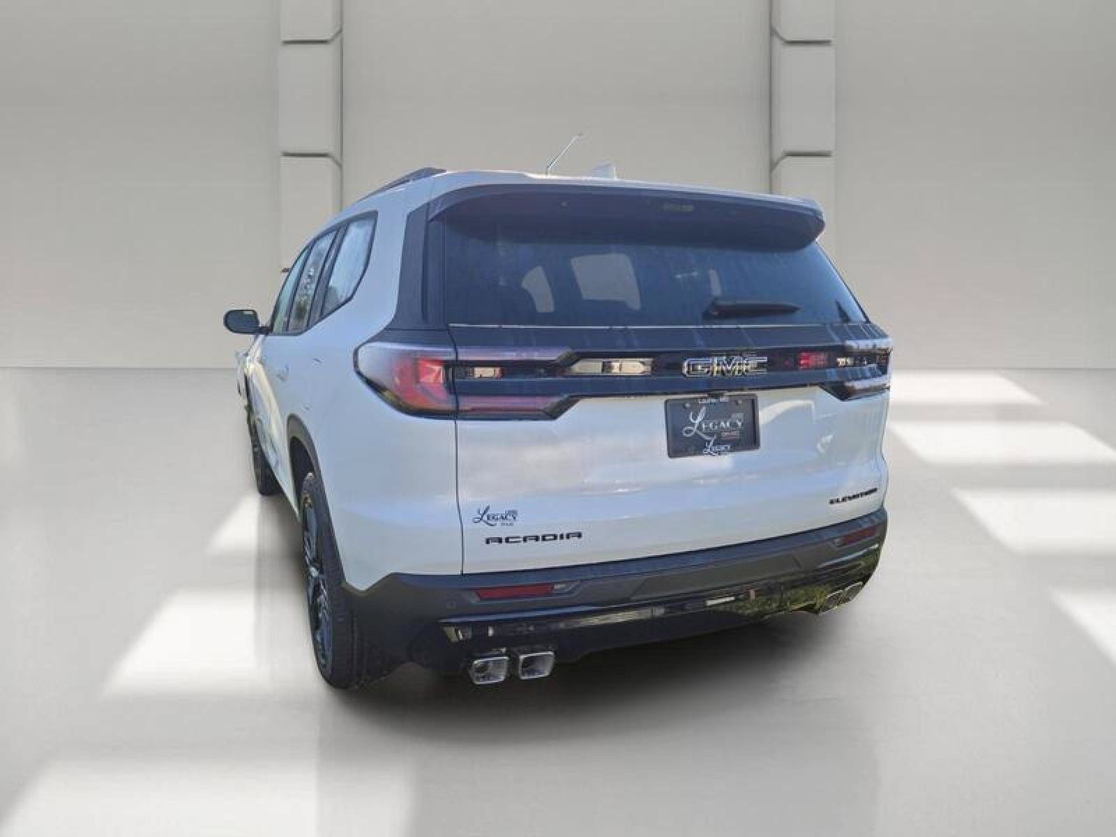 New 2027 GMC Acadia Elevation w/ Black Edition FWD image 5