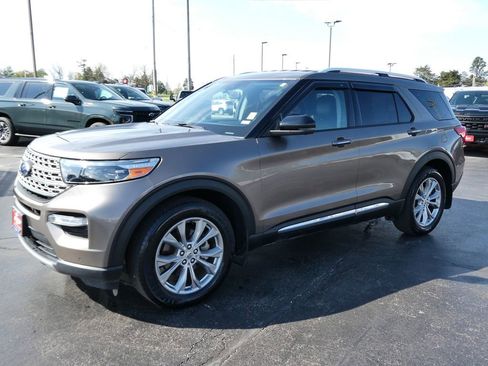 Used 2021 Ford Explorer Limited w/ Equipment Group 301A image 8
