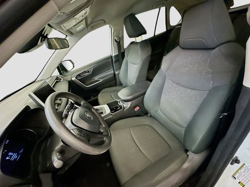 Used 2024 Toyota RAV4 XLE image 13